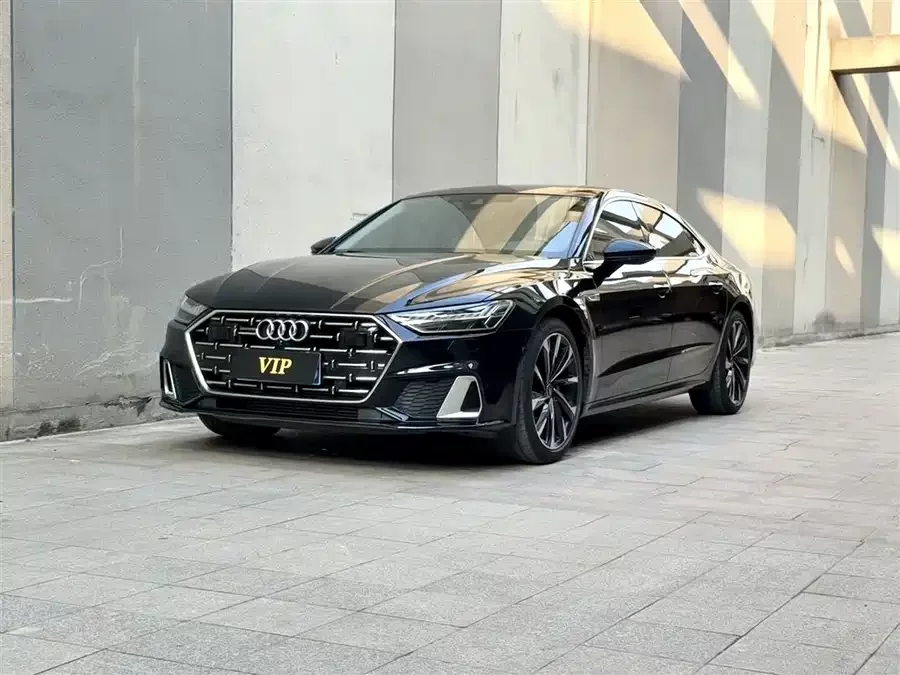 Audi A7L