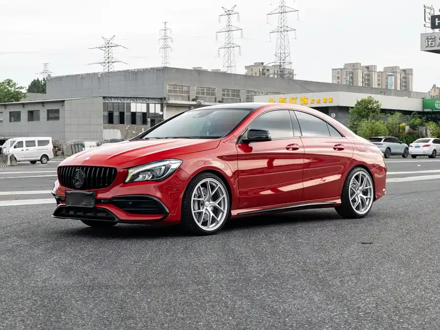 Mercedes Benz CLA AMG
