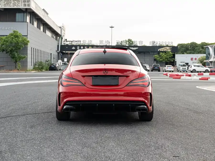 Mercedes Benz CLA AMG