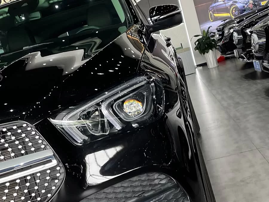 Mercedes Benz GLE (Imported)