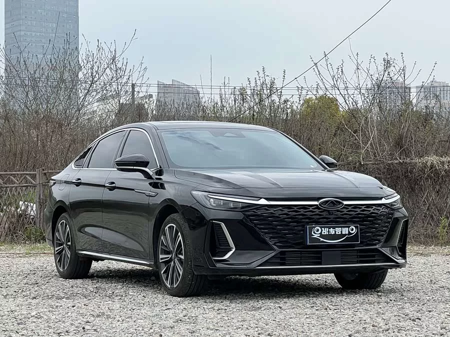 Chery Arrizo 8