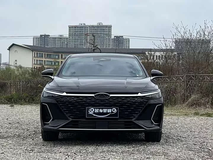 Chery Arrizo 8