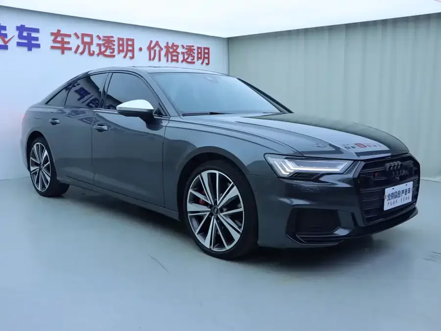 Audi S6