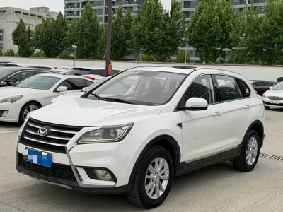 BAIC S6