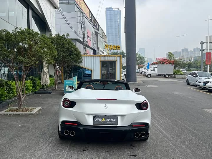ferrari Portofino