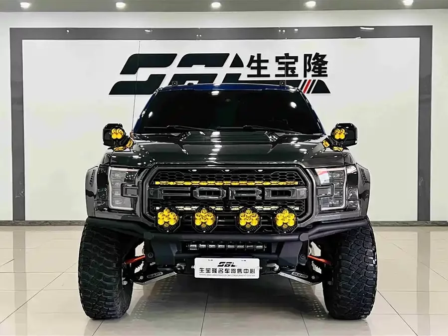 Ford F-150 Raptor