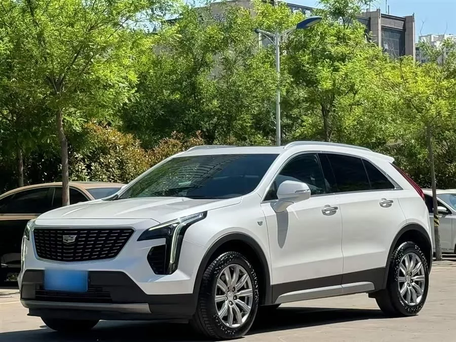 Cadillac XT4