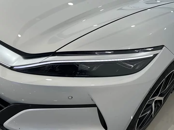 BYD Han L