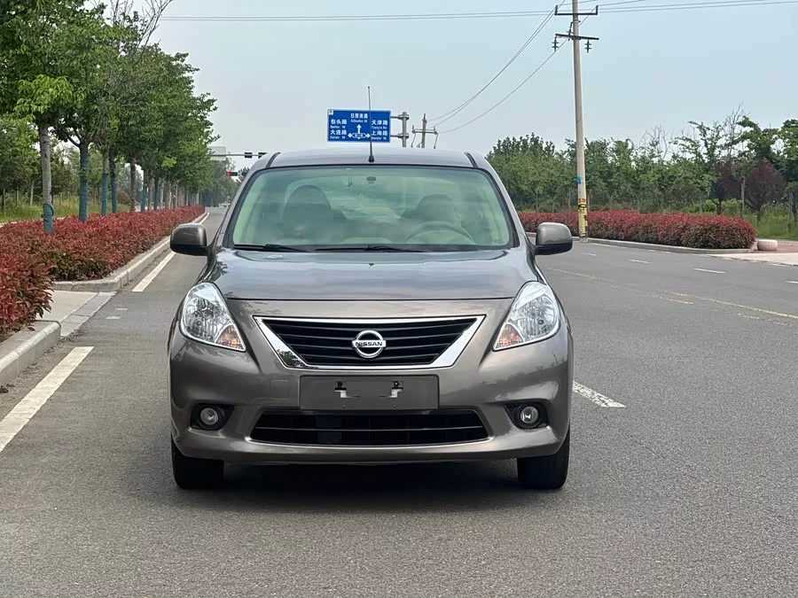 Nissan Sunny