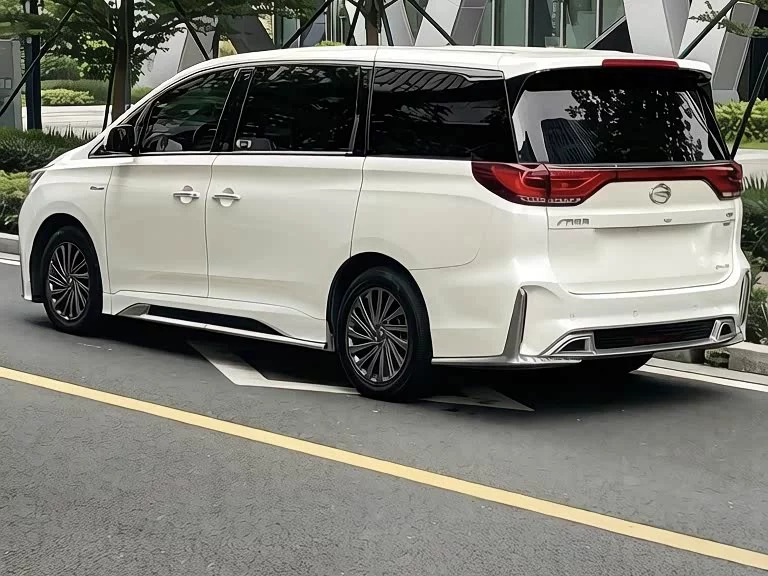 GAC Trumpchi M8