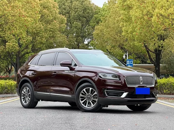 Lincoln Voyager