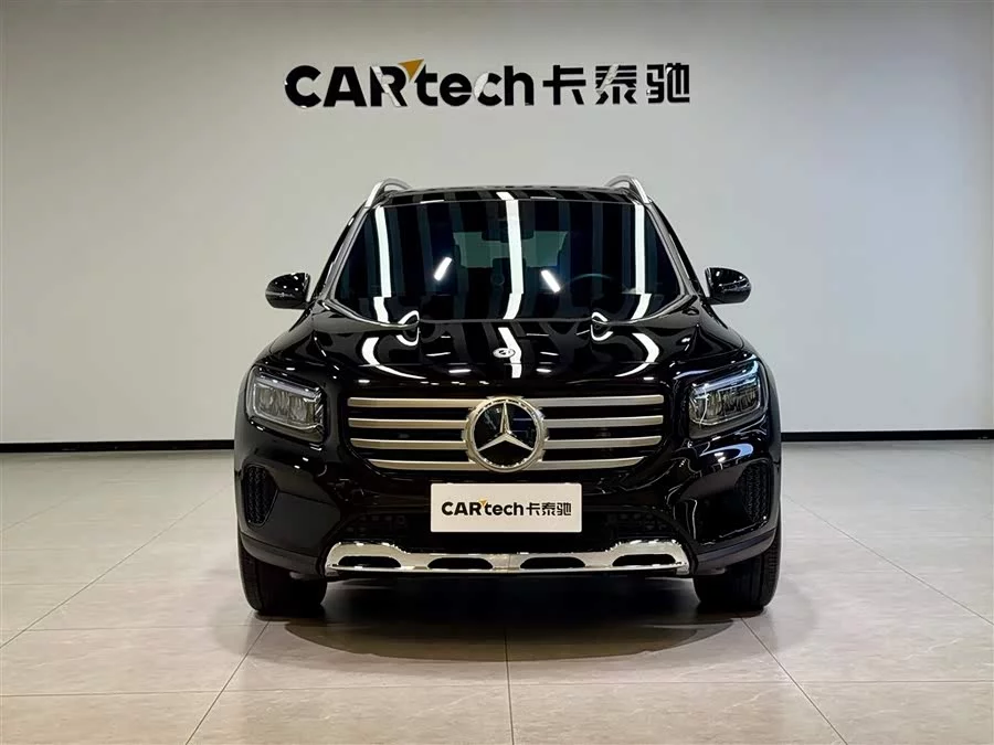 Mercedes Benz GLB