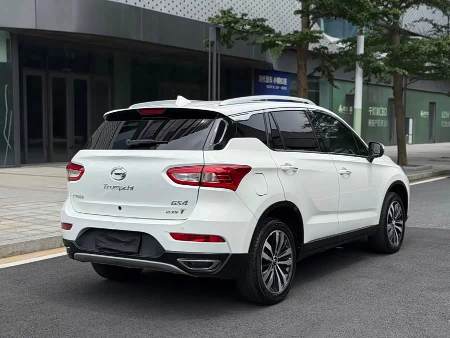 GAC Trumpchi GS4