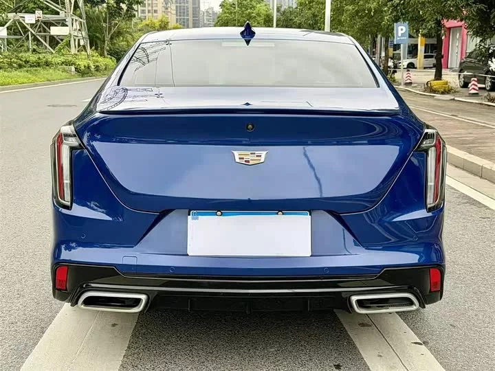 Cadillac CT4