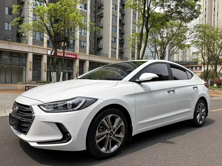 Hyundai elantra