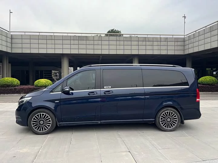 Mercedes-Benz Class V