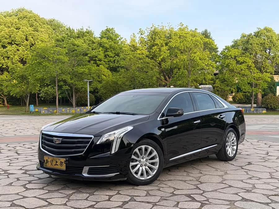 Cadillac XTS