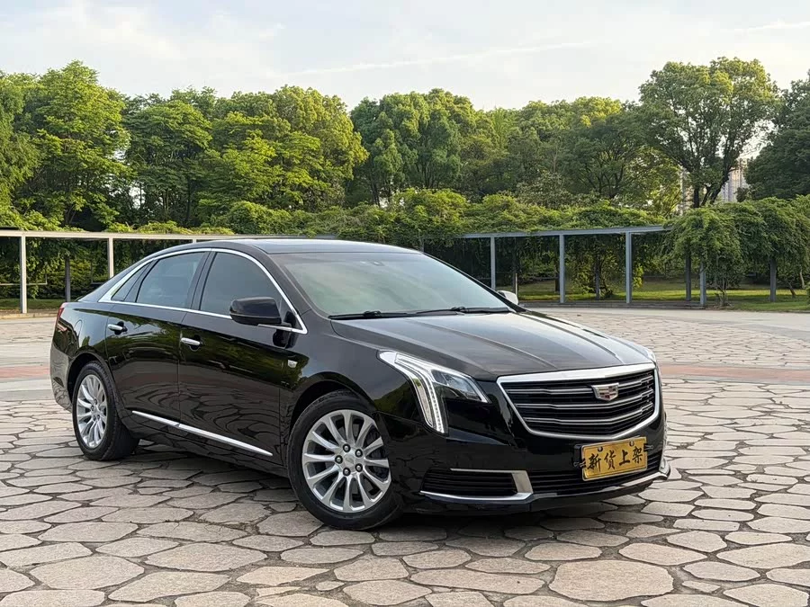 Cadillac XTS