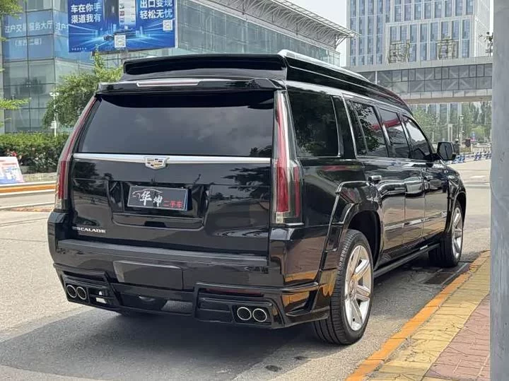 Cadillac Escalade