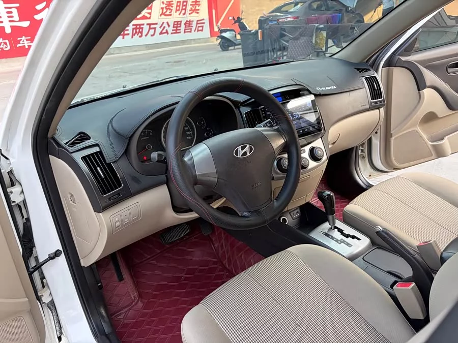 Hyundai Elantra / Celesta