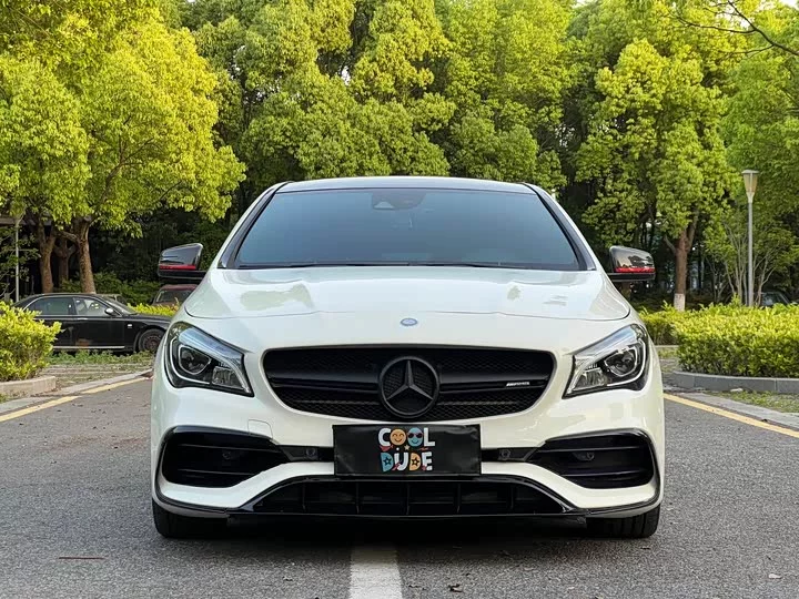 Mercedes-Benz CLA AMG