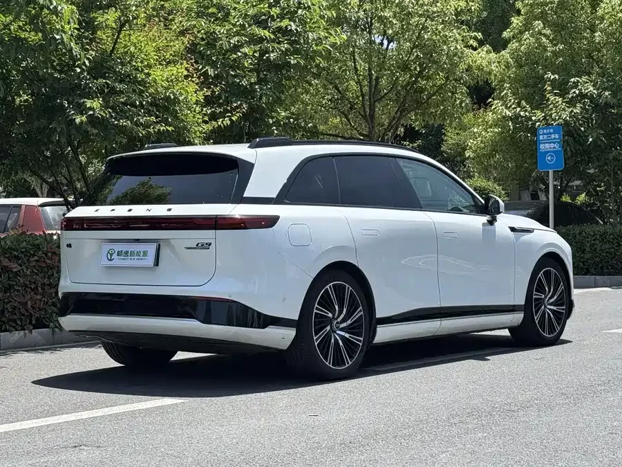 Xpeng G9