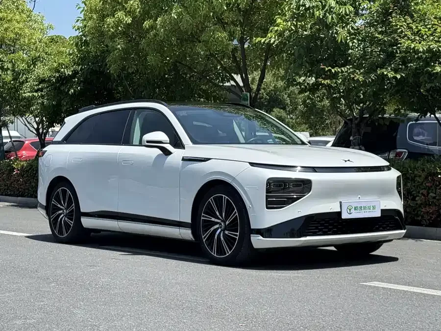 Xpeng G9