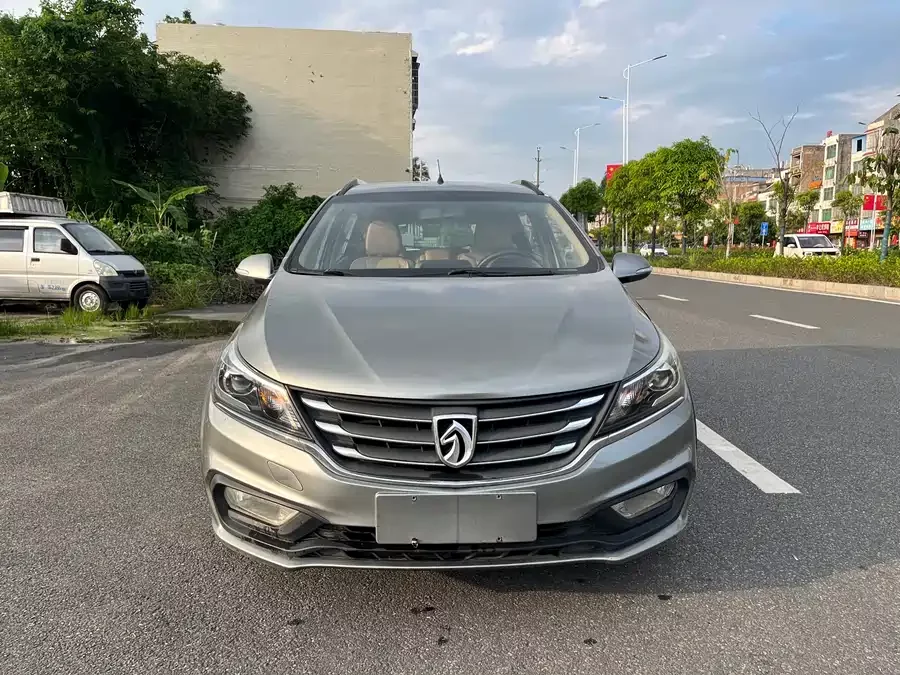 Baojun 310W