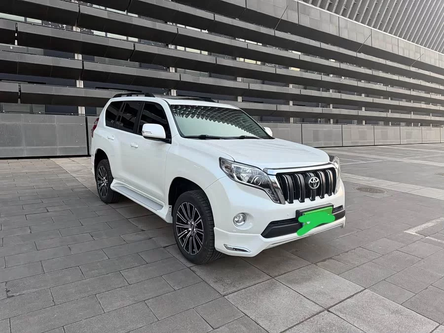 Toyota Prado