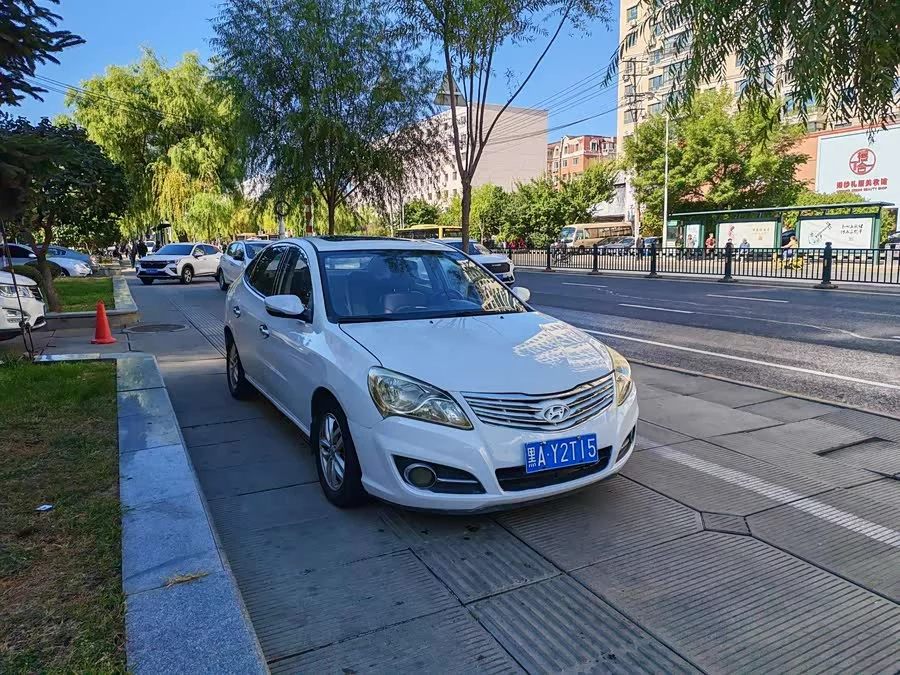 Hyundai Elantra / Celesta