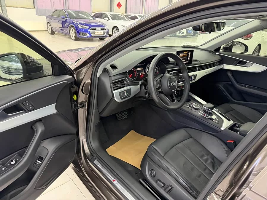 Audi A4L