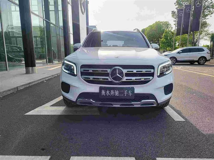 Mercedes Benz GLB