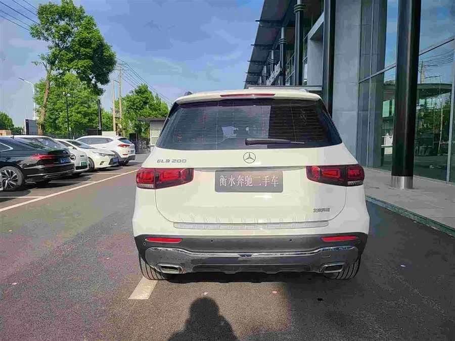 Mercedes Benz GLB