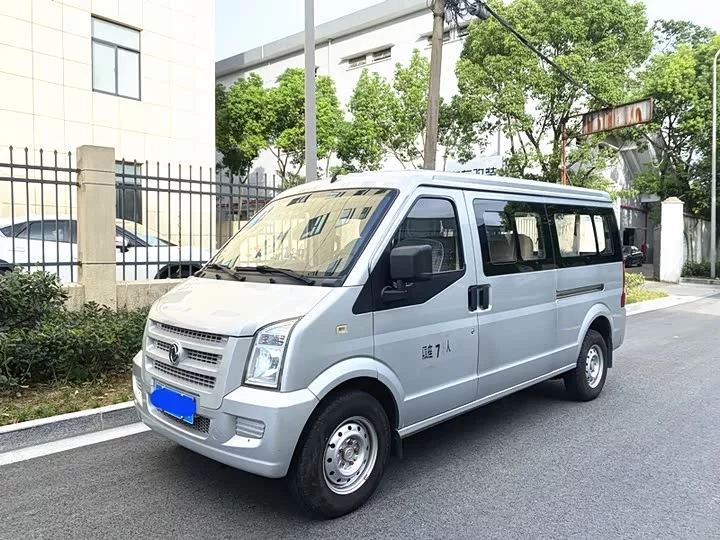 Dongfeng C37