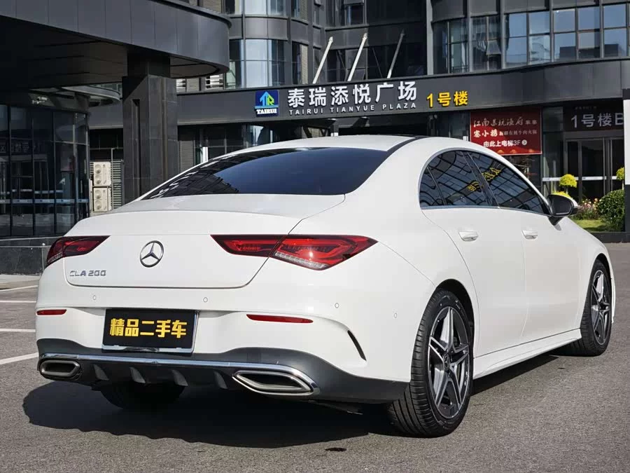 Mercedes-Benz CLA
