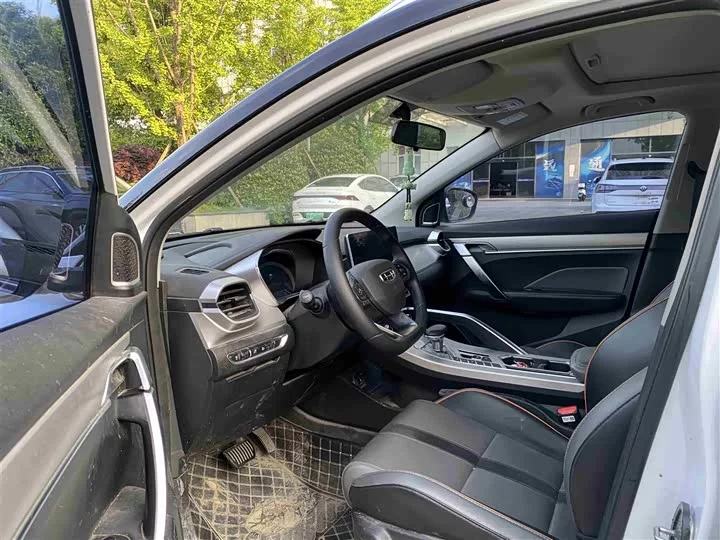 Geely Binyue