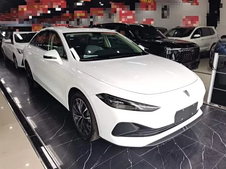 Roewe D7