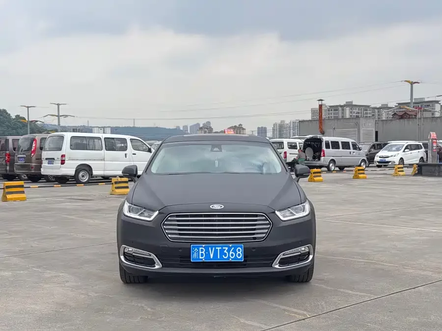 Ford Taurus