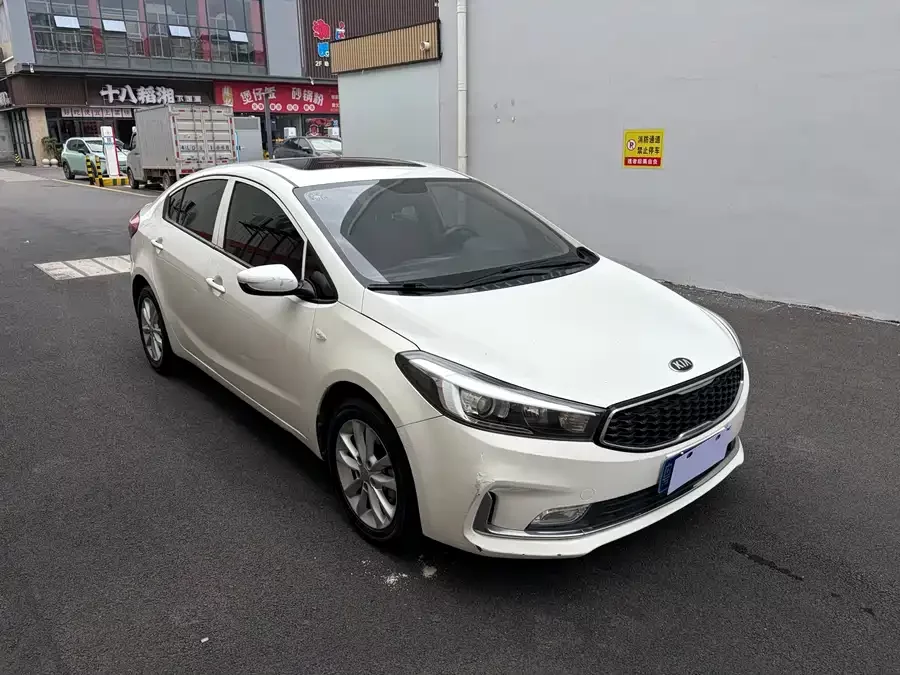 Kia K3
