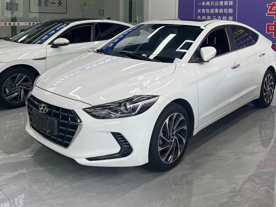 Hyundai elantra