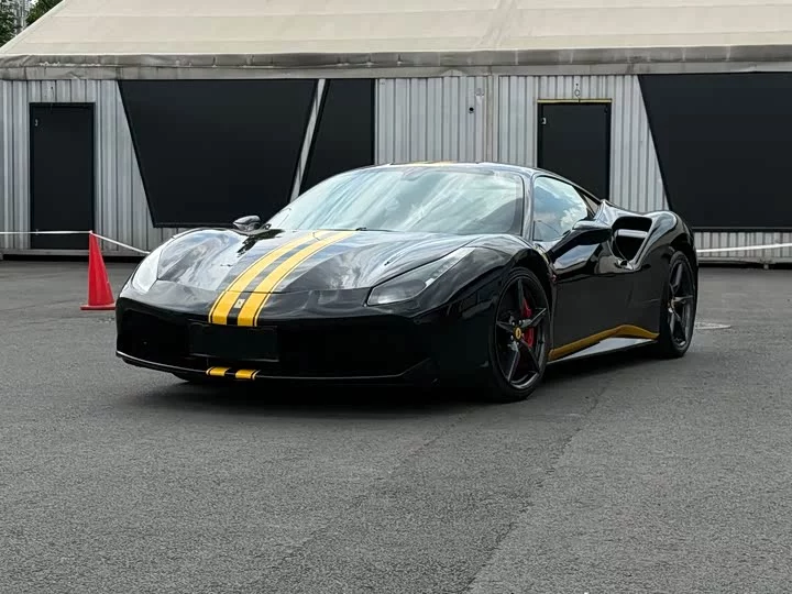 ferrari 488