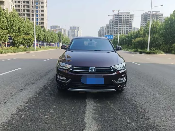 Zotye SR7
