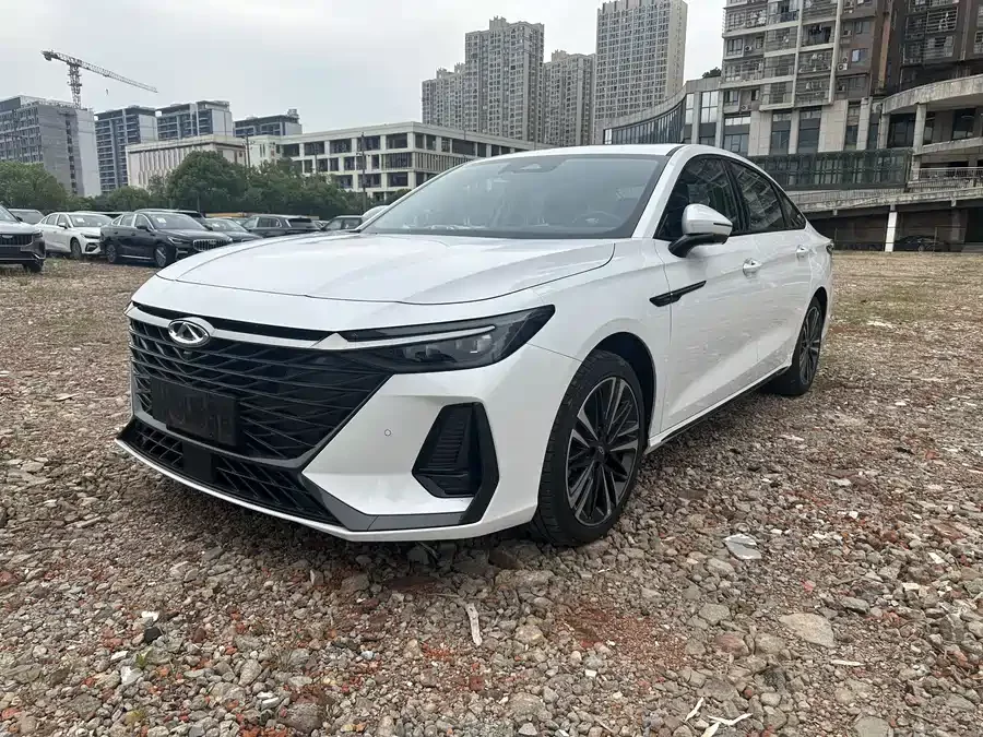 Chery Arrizo 8