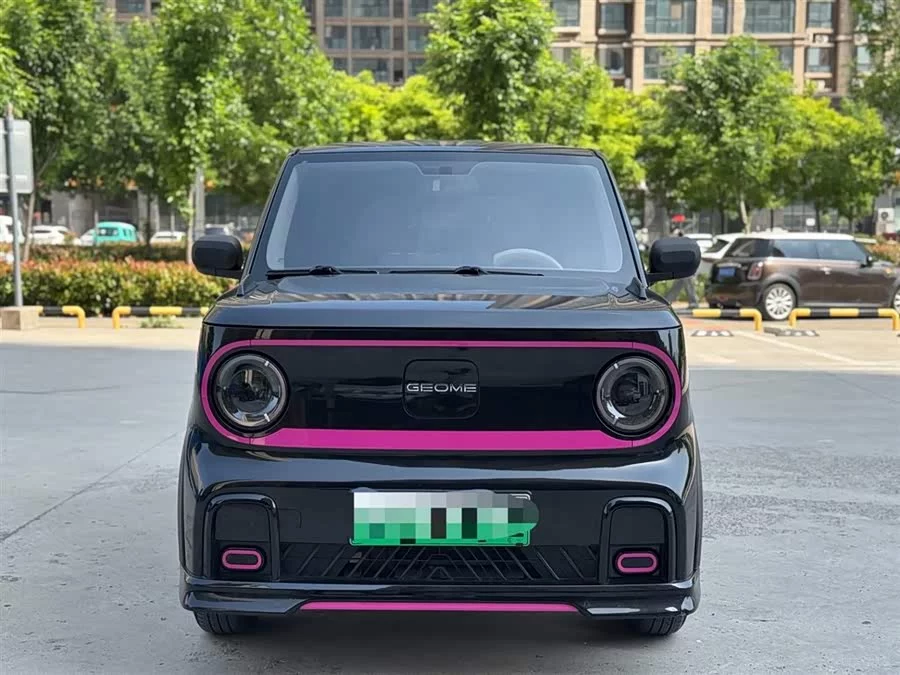 Geely Panda