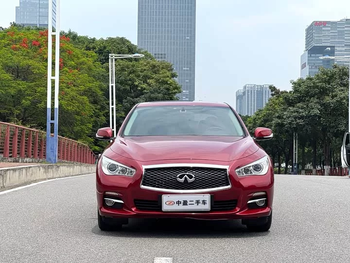 Infiniti Q50