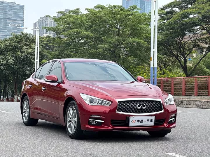 Infiniti Q50