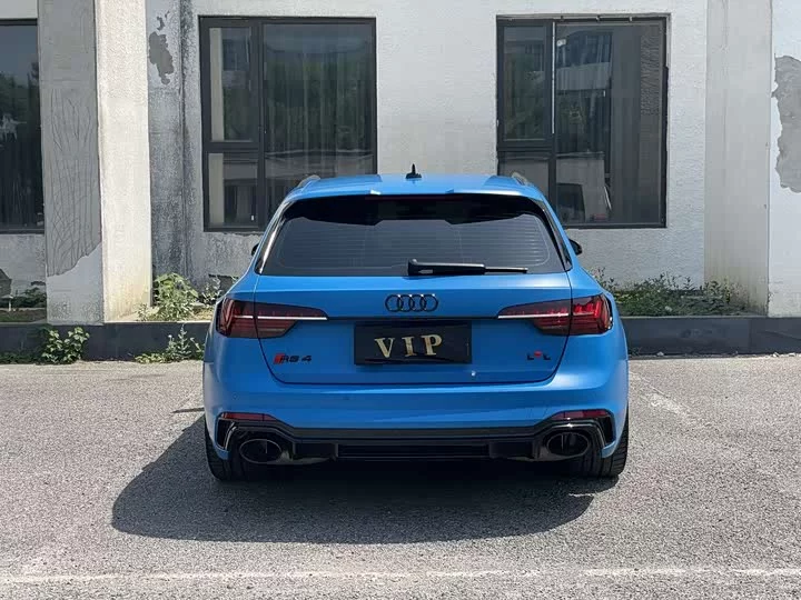 Audi RS 4
