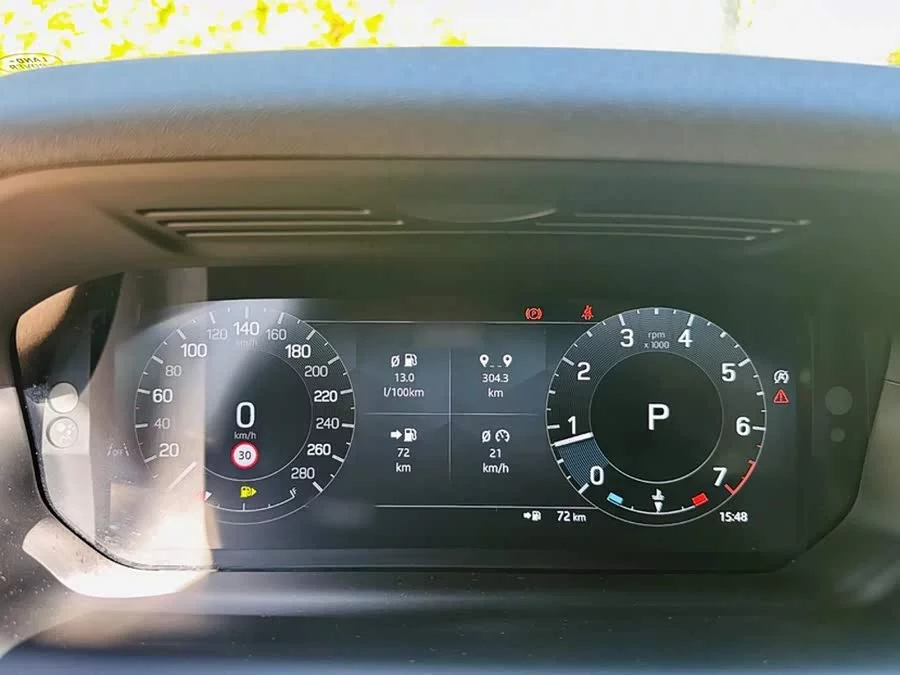 Land Rover Pre-owned Discovery Sports