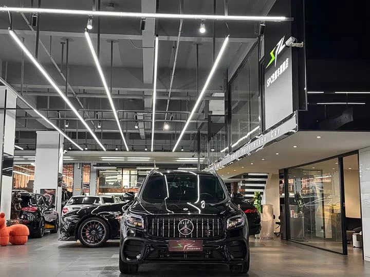 Mercedes-Benz GLB AMG