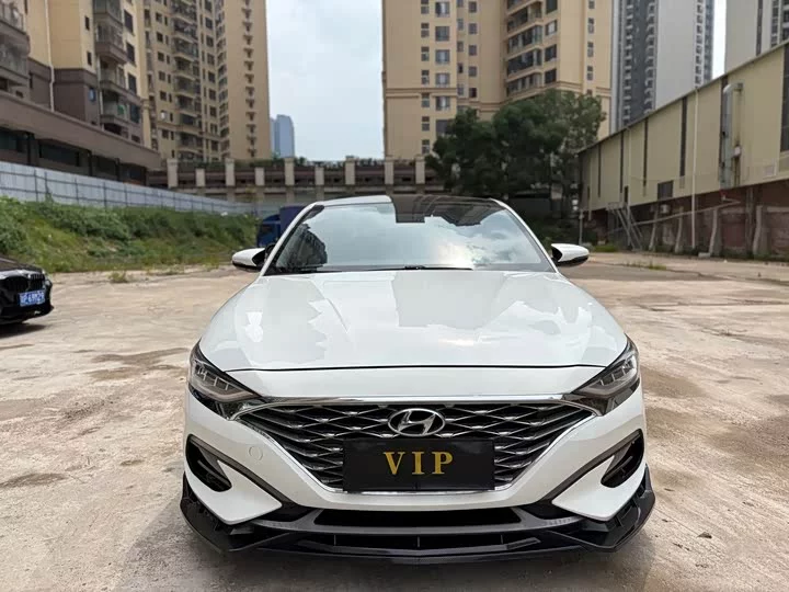 Hyundai Festa